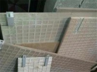 室內(nèi)干掛瓷磚方法 要是原有墻面上有瓷磚還能做嗎？
