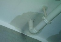 樓上漏水怎么修理？樓上漏水的原因？
